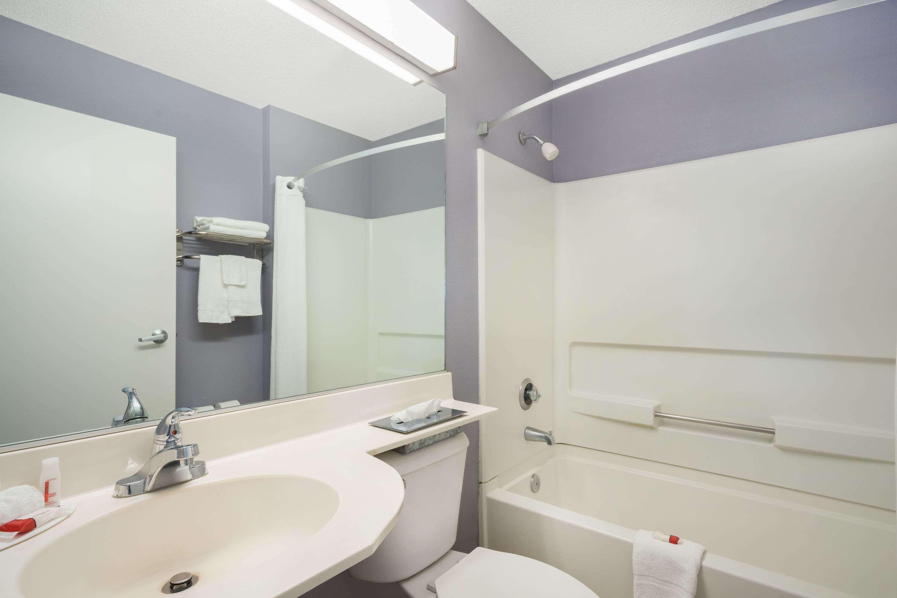 Microtel Inn Bowling Green Esterno foto