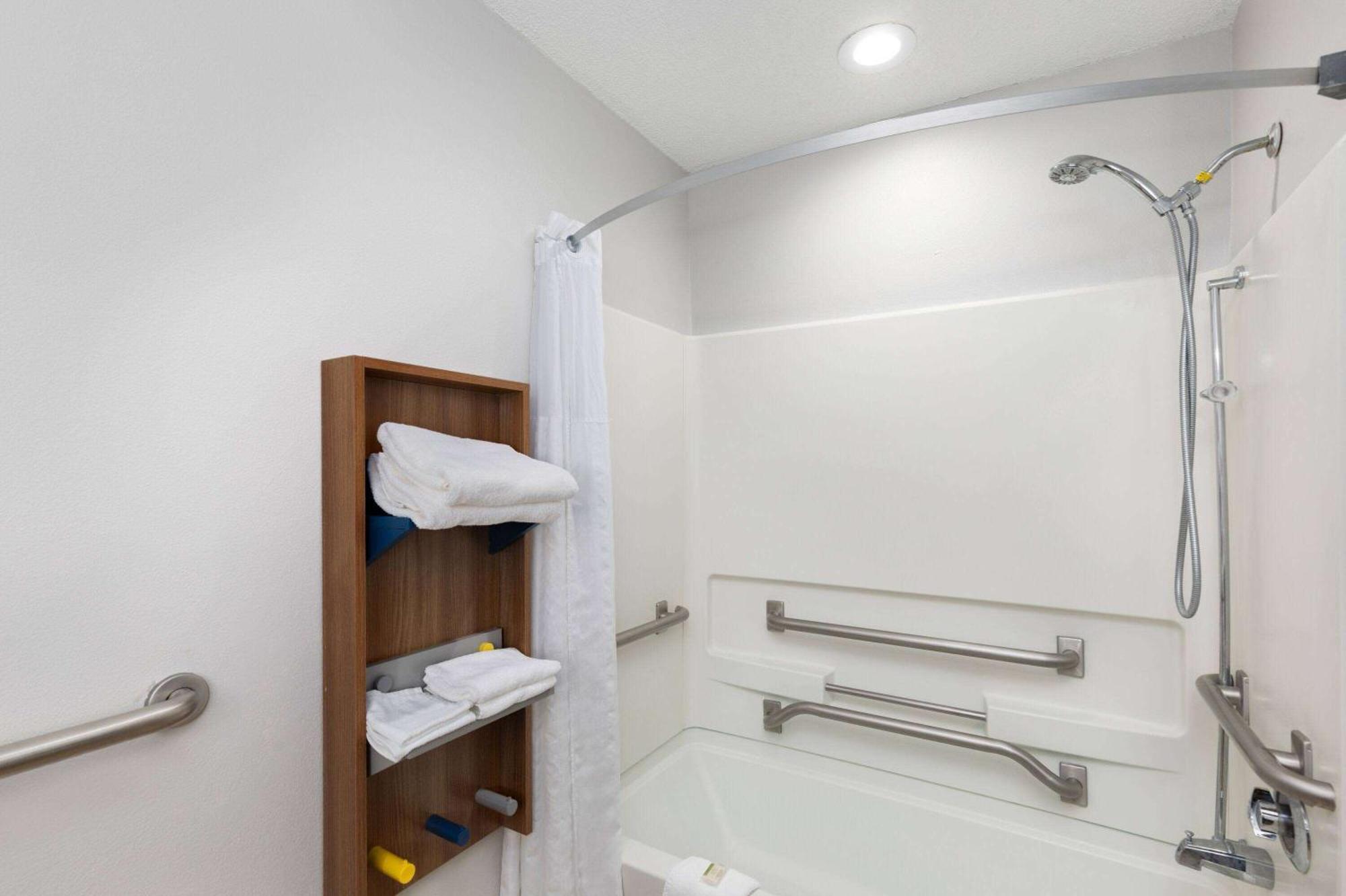 Microtel Inn Bowling Green Esterno foto
